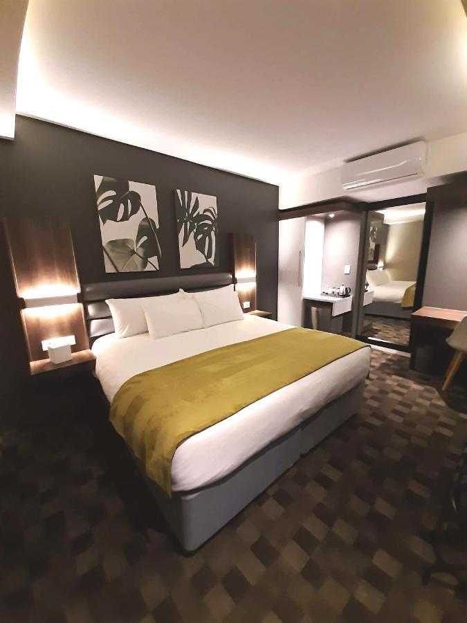 Copperwood Hotel And Conferencing Brits Bagian luar foto